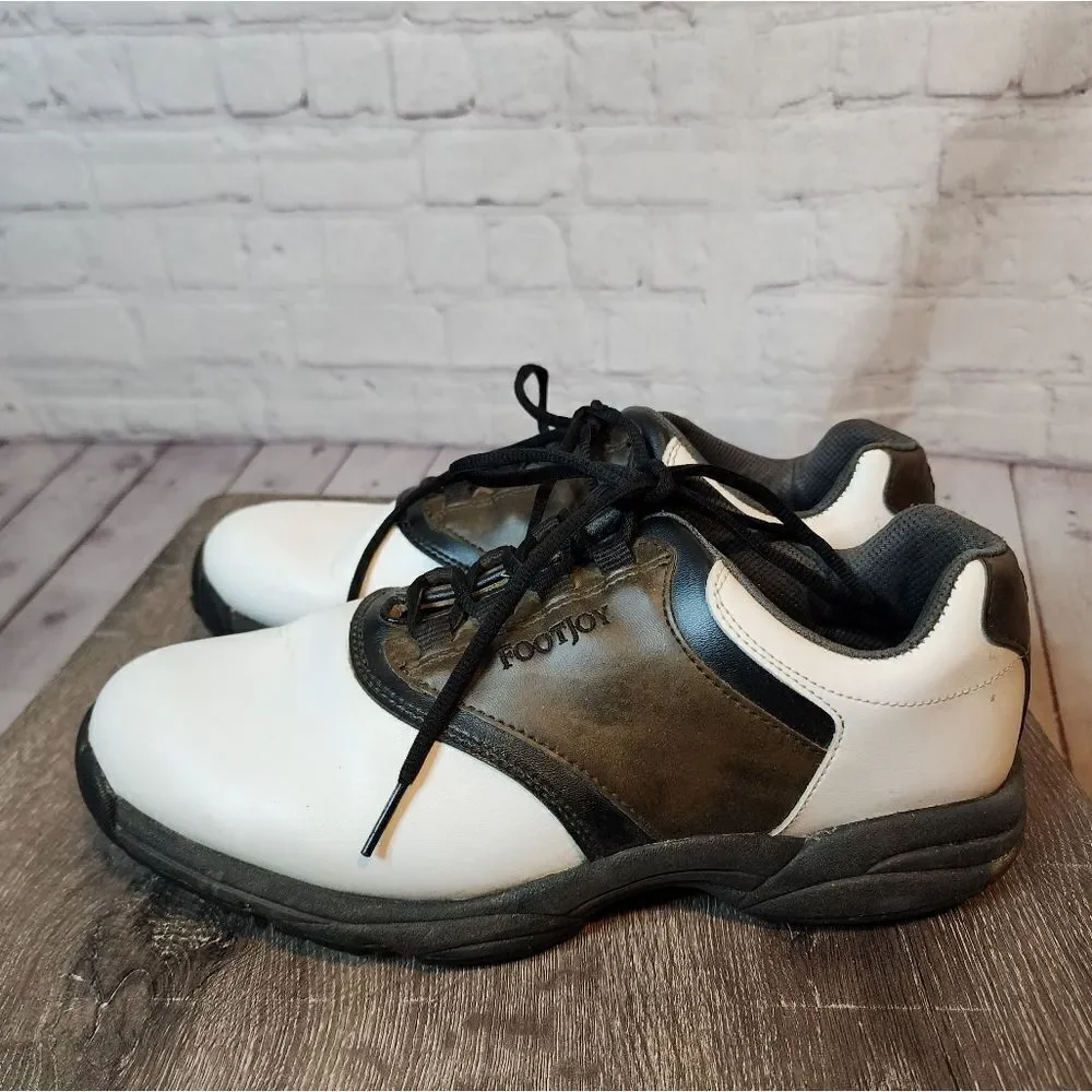 Men's FootJoy golf shoes, size 9.5